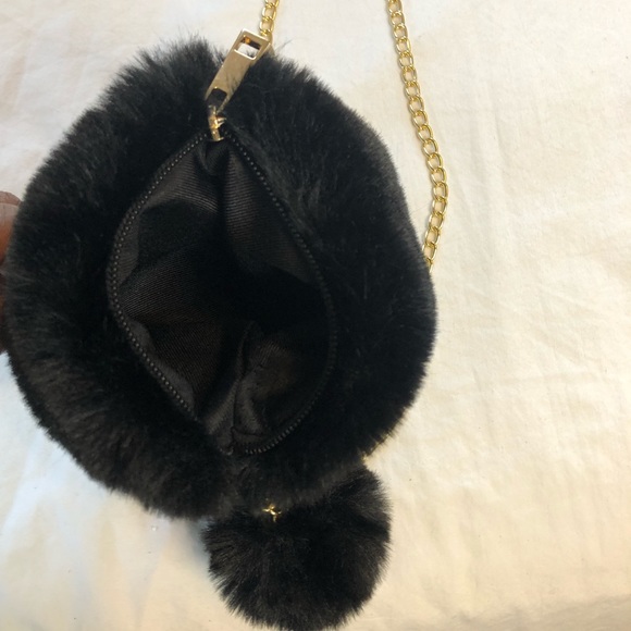 Faux Fur Crossbody With Gold-Tone Chain Strap - Picture 3 of 4